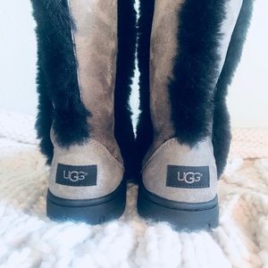 ❄️NEW!! UGG Australia Sundance Boots!!!❄️